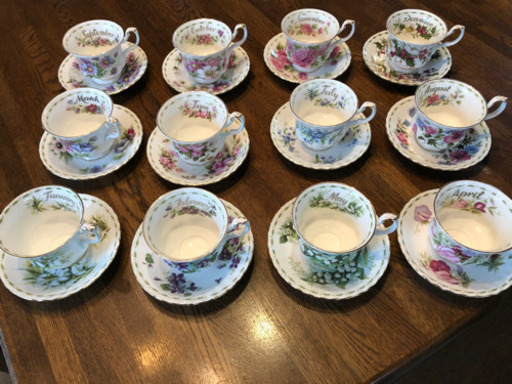 コーヒーカップ　 （1〜12月花柄）