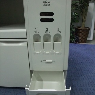 R1421) エムケー 米びつ付レンジ台 ライスチェスト 食器棚 店頭取引大歓迎♪の画像