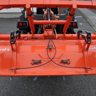 クボタ 18.5馬力 4WDトラクター KB185 パワステ/倍速/水平/逆転 300h 爪新品交換済 整備品 自社配送可（地域限定)引き取り歓迎の画像