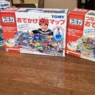 トミカおでかけ立体マップ　3点セット