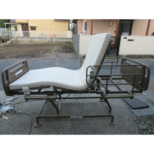 決算月大幅値下げ・・・在宅用介護ベッド　ＮＡＩＳ電動ベッドＲＲ　2モーター91レギュラーサイズ