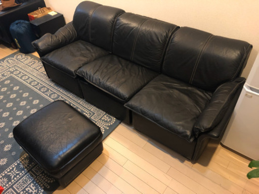 【希少】重厚感 高級感 カリモクfurniture 3人ソファ 本革