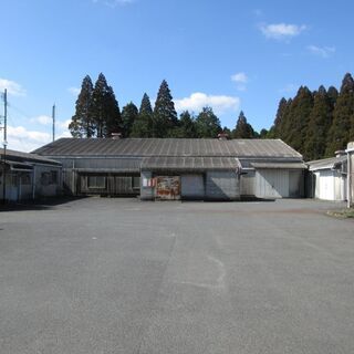 鹿児島県南九州市知覧町【売工場・倉庫】土地約1250坪・建物7棟約472坪5680万円 - 土地販売/土地売買