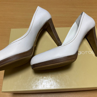 セルジオロッシ　パンプス　２４センチ