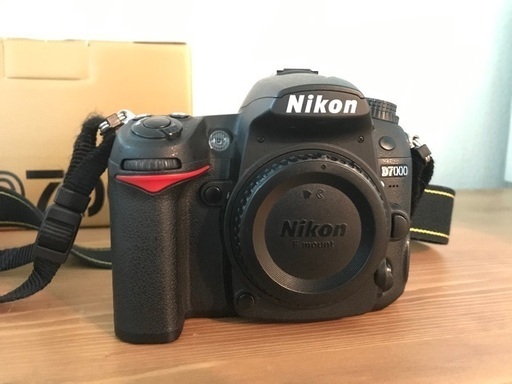 Nikon D7000 ボディ