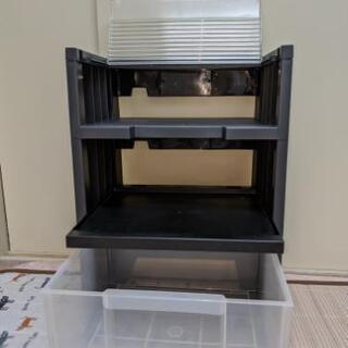 テレビゲーム機ラックの画像