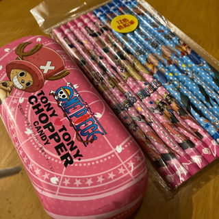 12色色鉛筆　缶ペンケース　ワンピース