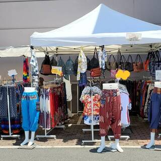 急募です。はじまして、8月末迄は、都内含めて軒先ビジネスのお手伝い(アジアン雑貨販売)商品撮影、商品案内文、ホームページ制作業務、SEO対策など全般をお願い致します。アジアン雑貨販売経験者を優遇致します。の画像