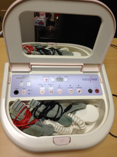 30万美顔器