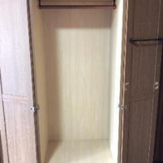 クローゼット　人気の木製　美品の画像