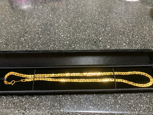 純金ネックレス
