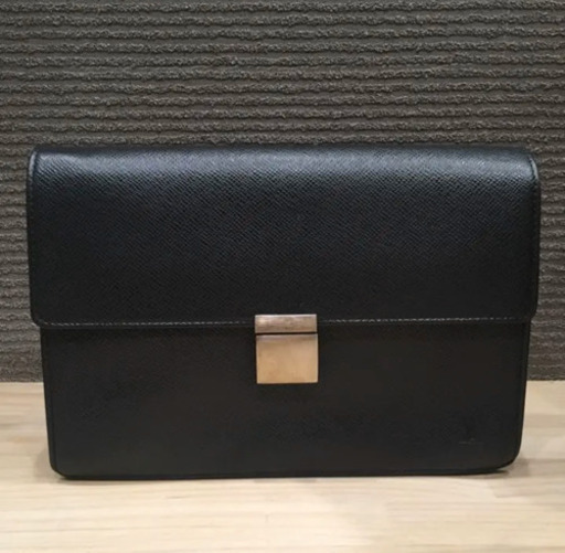 値引き　美品 LOUIS VUITTON ルイヴィトン タイガ セレンガ クラッチバック