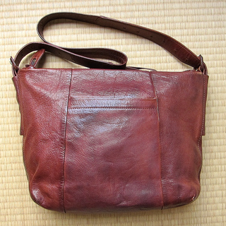  美品！genten本革ショルダーバッグ    配達可能 価格交...