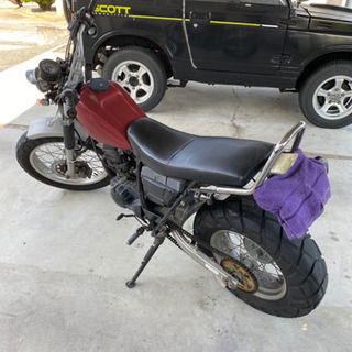 TW200E   DG07J   前輪デスクの画像