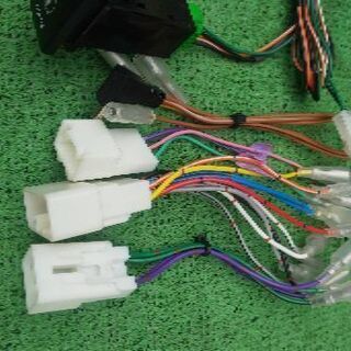 LA600S タント ダイハツ　パノラミックビュー変換アダプター 360°VIEW ハーネス ステ 枠 付き 中古の画像