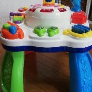 交渉中  赤ちゃん用の色んな楽器がついてるおもちゃの画像