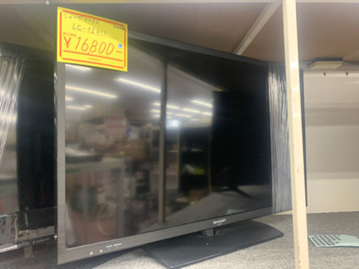 ?テレビ揃ってます！SHARP AQUOS 32型　テレビ　2014年