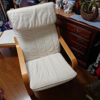 ◆【受け渡し決まりました】IKEA購入のオットマン付きリラックス...
