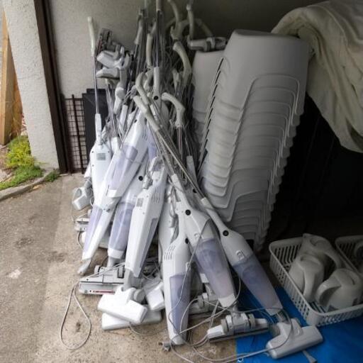 早い者勝ち \nスティッククリーナー NTR14S 白 コンパクト ハンディクリーナー 掃除機 吸引力良し！まとめて 25～30台