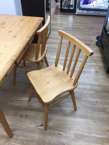 取りに来られる方限定！大川家具のダイニング4点セットです！