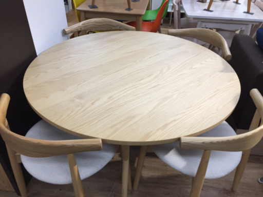 取りに来られる方限定！コスパクリエーションのダイニング5点セットです！