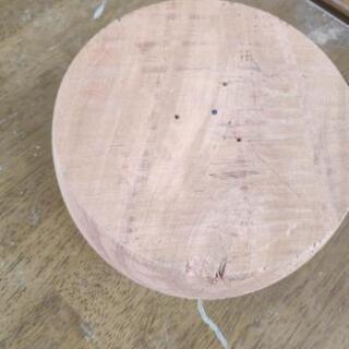 円柱系　DIY 素材　厚み約9cm直径約8cm　複数購入可（20個まで）木材　日曜大工　DIYの画像