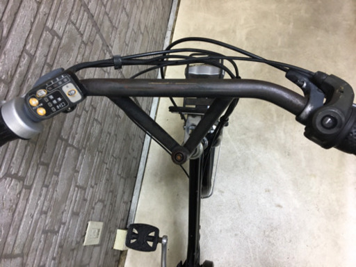 東京23区配達無料　新基準  ブリヂストン　ベガス　6Ah リチウム☆電動自転車☆20インチ ☆中古
