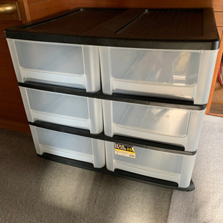 値下げ　収納引き出しPC製キャスター付の画像
