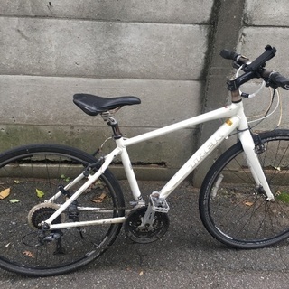 今すぐウーバーイーツできる！Trek ロードバイク（TREK　F...