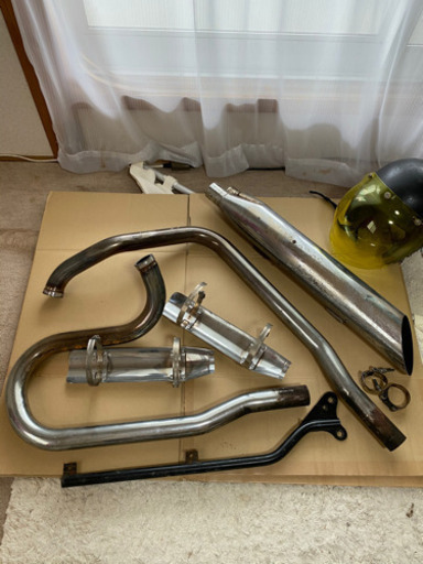 ハーレーダイナ用　マフラー中古品　他