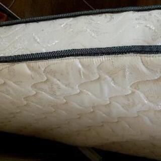シングルマットレス新古品