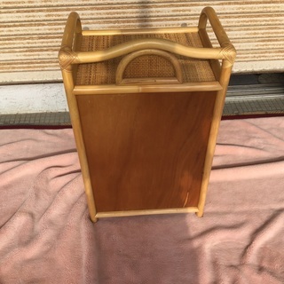 籐の5段チェストの画像