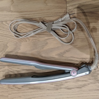 【値下げしました】ヘアアイロン　TESCOM ione マイナスイオンストレートヘアーアイロン 　ピンクの画像