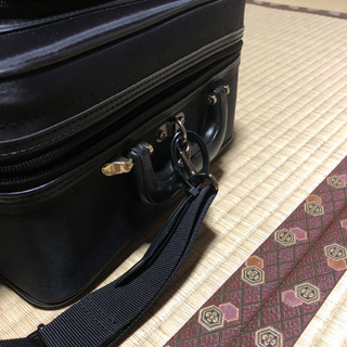 アルトサックスケースの画像