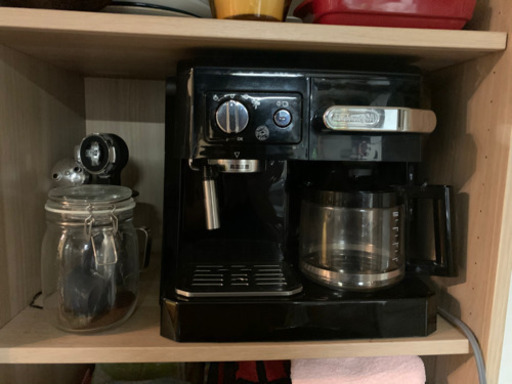 デロンギ　コーヒーメーカー　その他もつけます！
