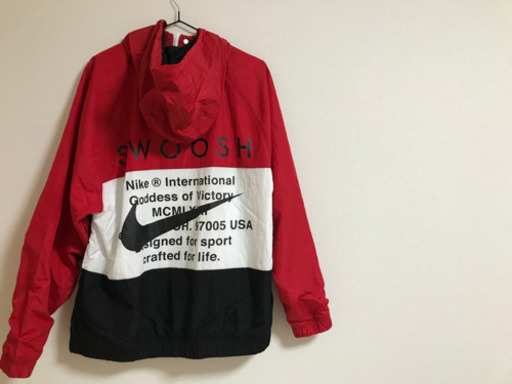 新品　人気　赤　RED Mサイズ　NIKE メンズ コート　ジャケット