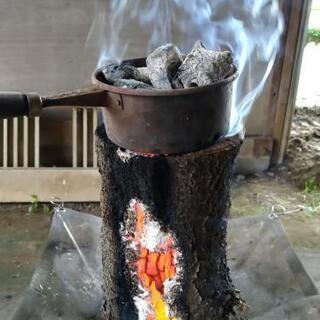 オオヤマザクラの丸大ストーブ「ウロケットーチ」。茨城県潮来市。の画像