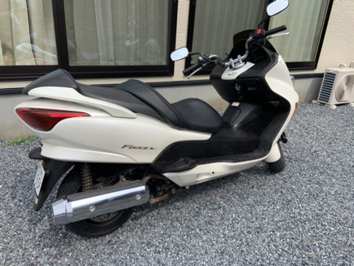 フォルツァ　整備バッチリ　6000km の低走行　自賠責3年付き