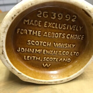 古酒 ABBOT'S CHOICE アボットチョイス Figurine 12年 SCOTCH WHISKY スコッチ ウイスキー 陶器 神父 替え栓 750ml 43% 未開栓 の画像