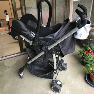 マキシコシのベビーカー、ベビーシート、Maxi-Cosiイージーベース