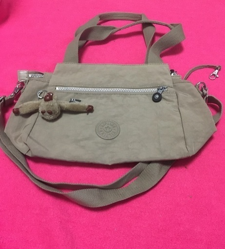 KIPLING バッグ　　キプリング