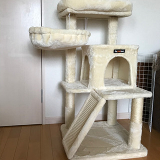 キャットタワー据え置き型【ほぼ未使用】