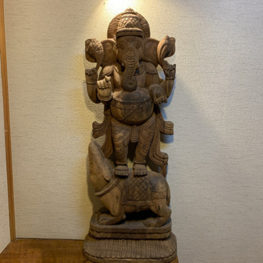 大鼠に乗るガネーシャ 木像　アンティーク