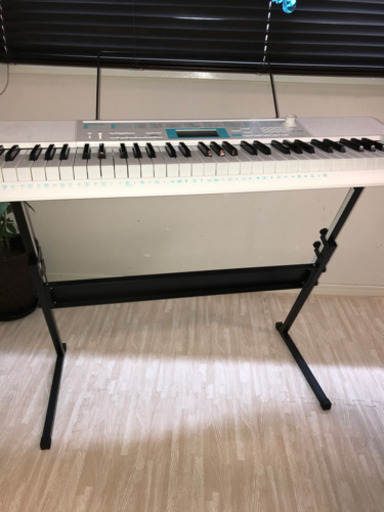 CASIO 電子キーボード　LK-128