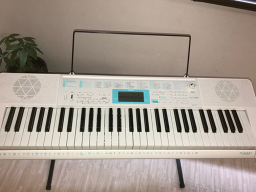 CASIO 電子キーボード　LK-128