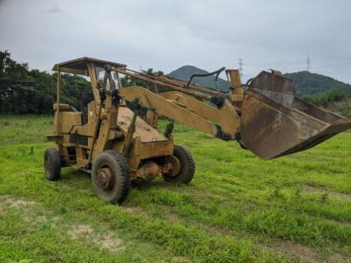 TCMタイヤショベルカー