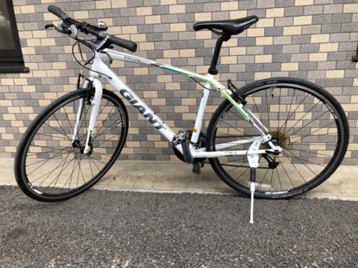 クロスバイク　GAIANT ESCAPE RX3 2018年モデル 白 Sサイズ  ジャイアント　エスケープ