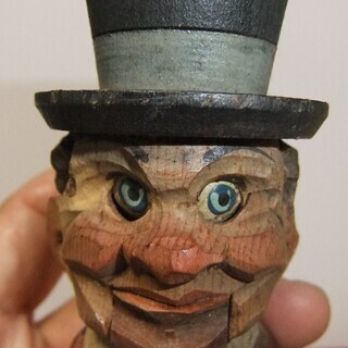 【終了】アンティーク　お洒落なワイン栓　W1.4㎝ × H5㎝の画像