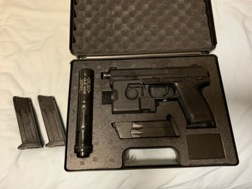 東京マルイ SOCOM Mk23 固定スライドガスガン 予備マガジン付き