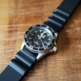 シチズン プロマスター ダイバーズ200M エコドライブ　ユニセックス　レディース　小さめ　腕時計の画像